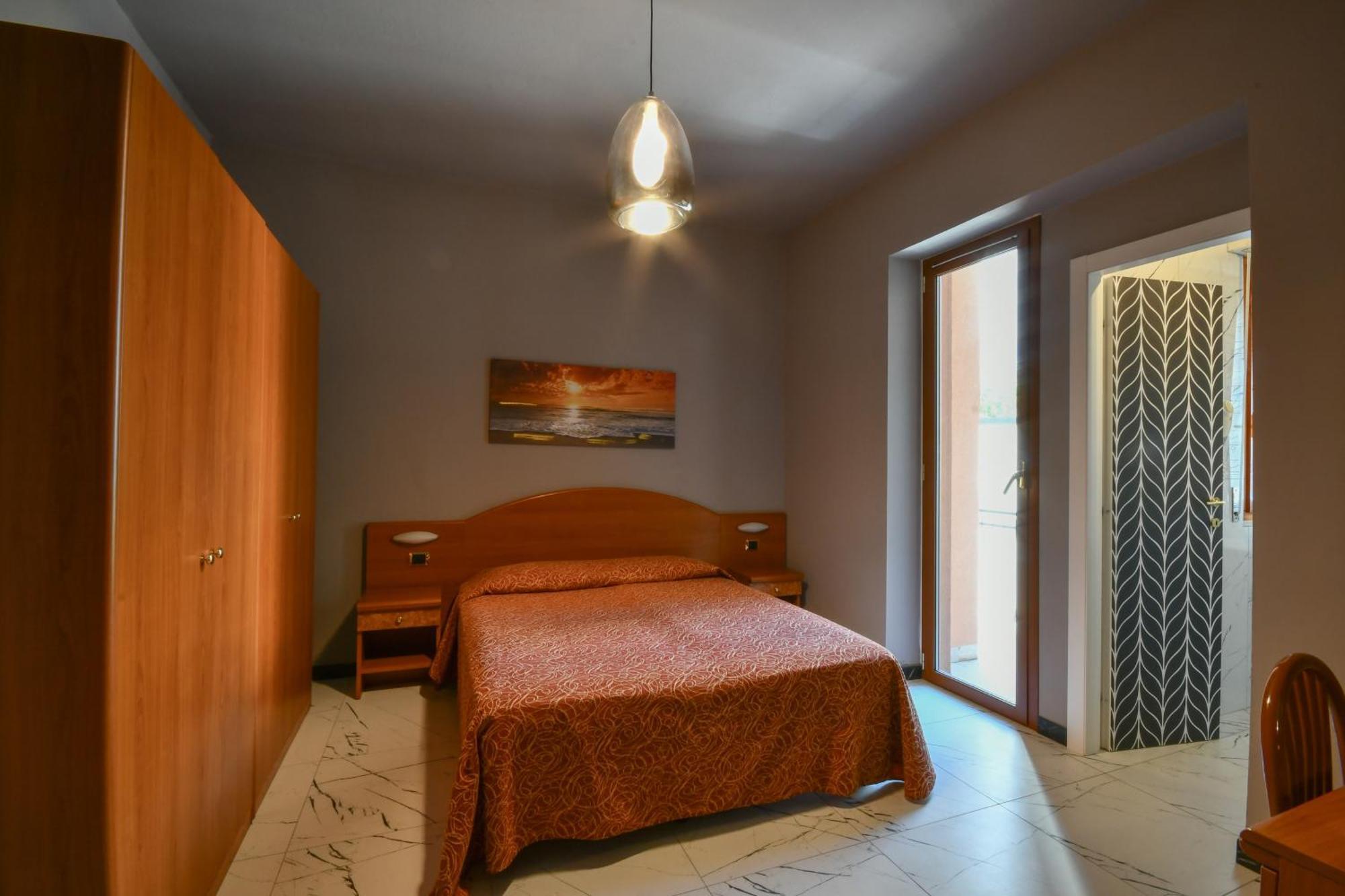 Hotel Residence Paradiso Moneglia Room photo