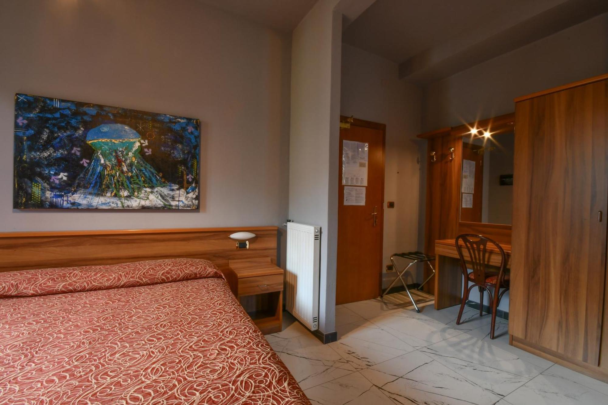Hotel Residence Paradiso Moneglia Room photo